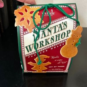 Williams Sonoma Santa Workshop Pancake Molds. Set of 3. NWT